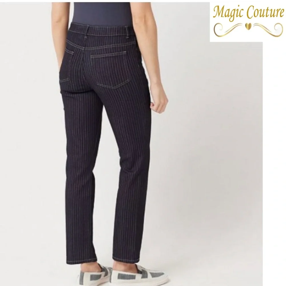 LOGO Lori Goldstein Five Pocket Straight Leg Jeans💙💙💙 - Picture 2 of 7